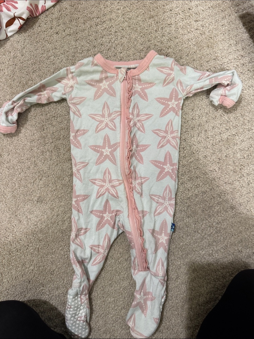 Kickee pants Baby Pink Starfish Print Footed One-Piece Pajamas
